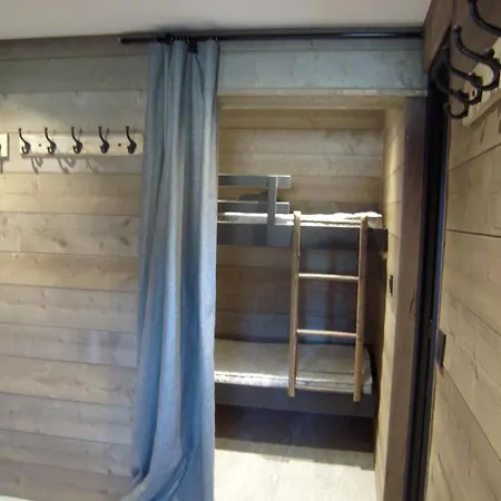 Apartment Renove, 6 Pers, 2 Ch + Coin Montagne, Centre Crest-voland, Parking, Skiroom, Wifi - Fr-1-733-16
