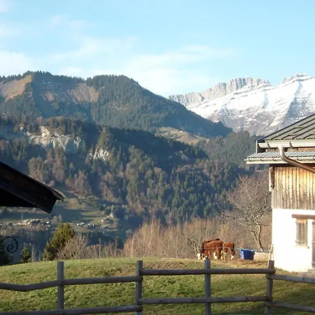 Renove, 6 Pers, 2 Ch + Coin Montagne, Centre Crest-voland, Parking, Skiroom, Wifi - Fr-1-733-16